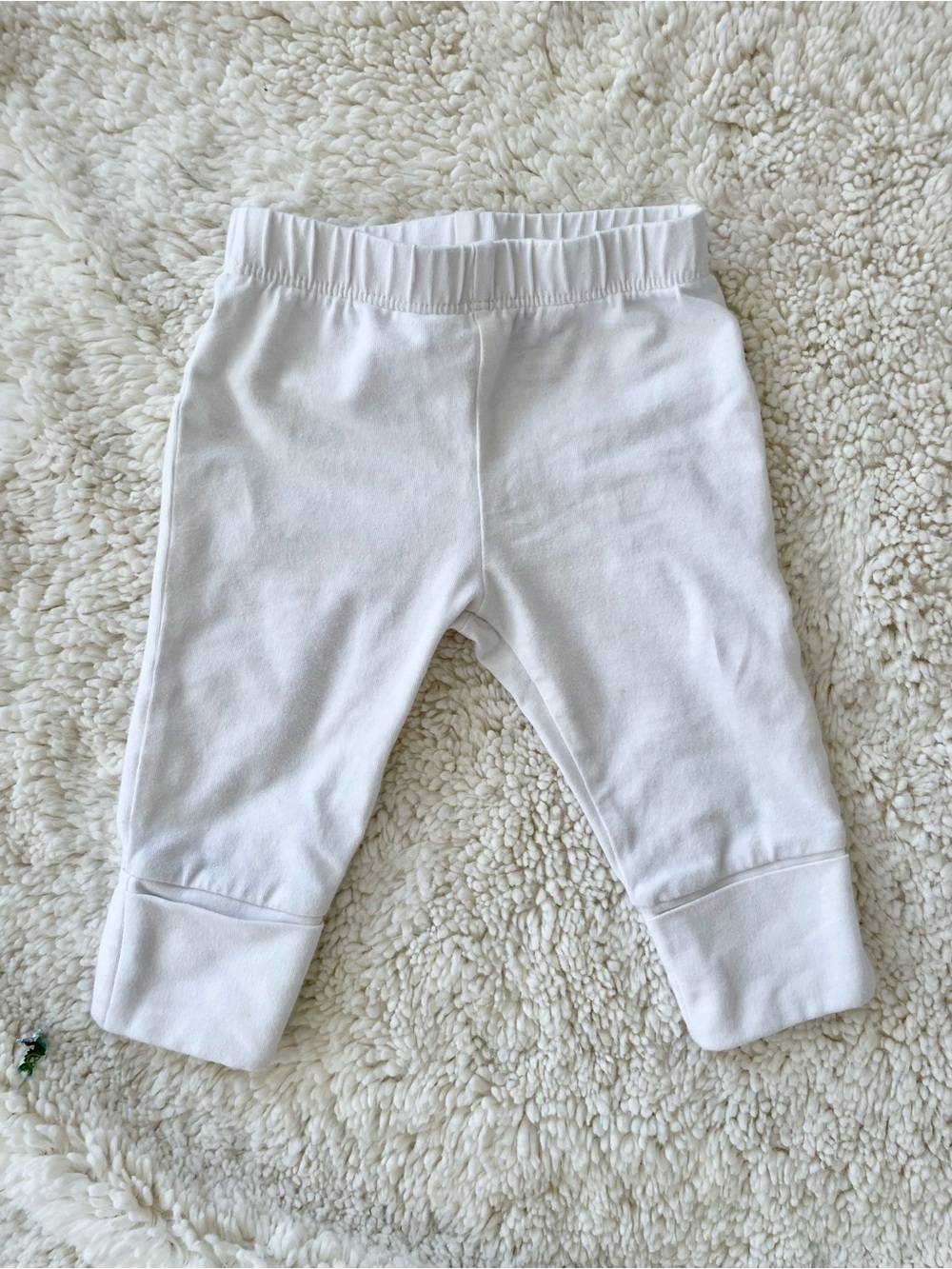 Monica + andy Hello Baby Pants 0-3M Organic Cotton / White